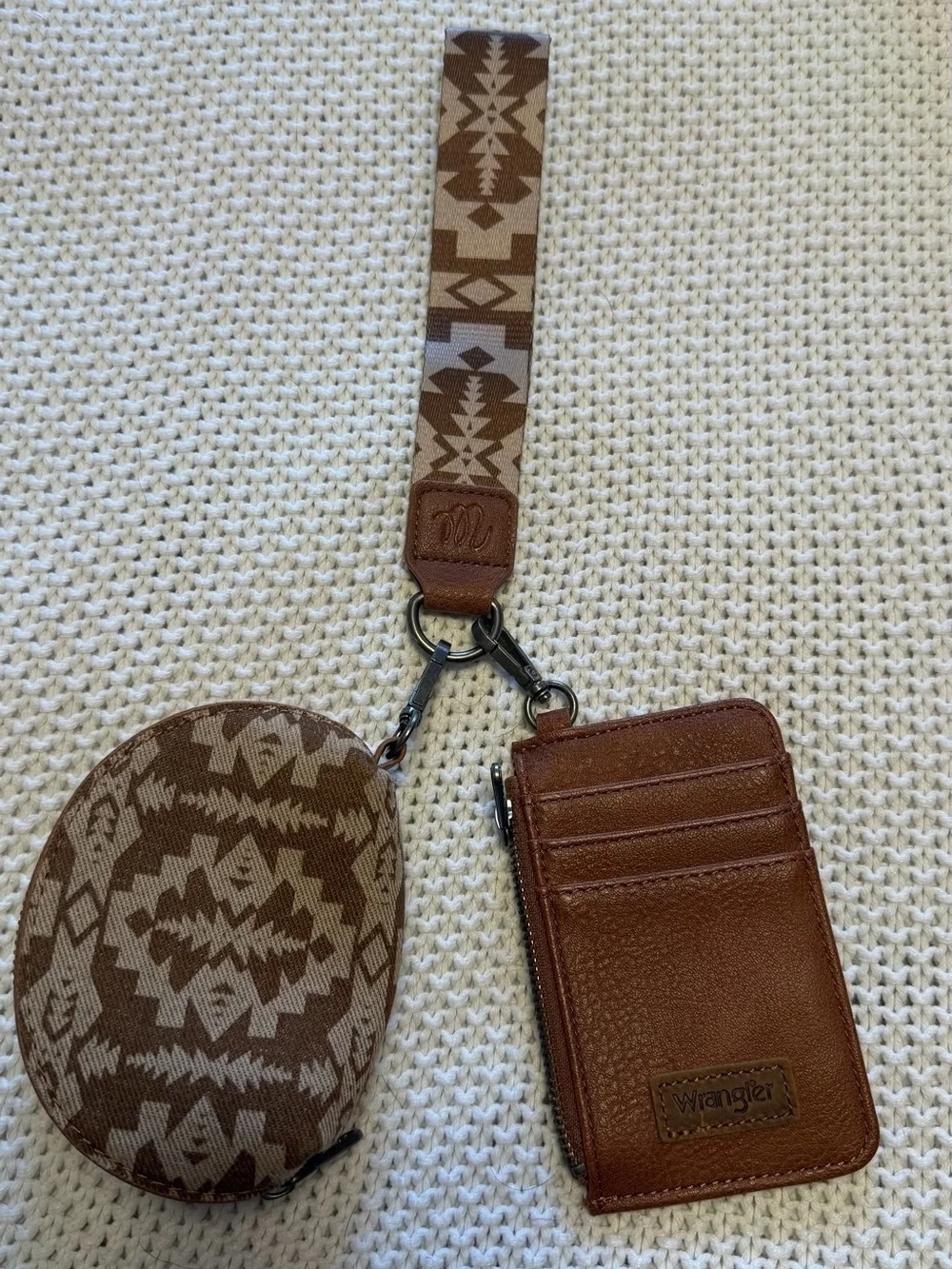 Wrangler Brown Aztec Wristlet Card Wallet and Coin Pouch Set